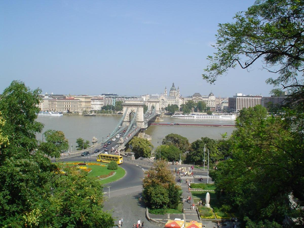 Cuki Apartment Budapesta Exterior foto