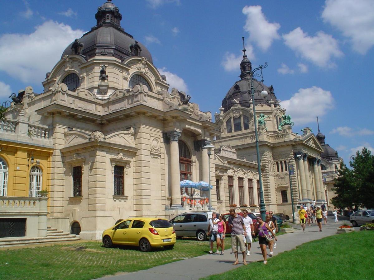 Cuki Apartment Budapesta Exterior foto